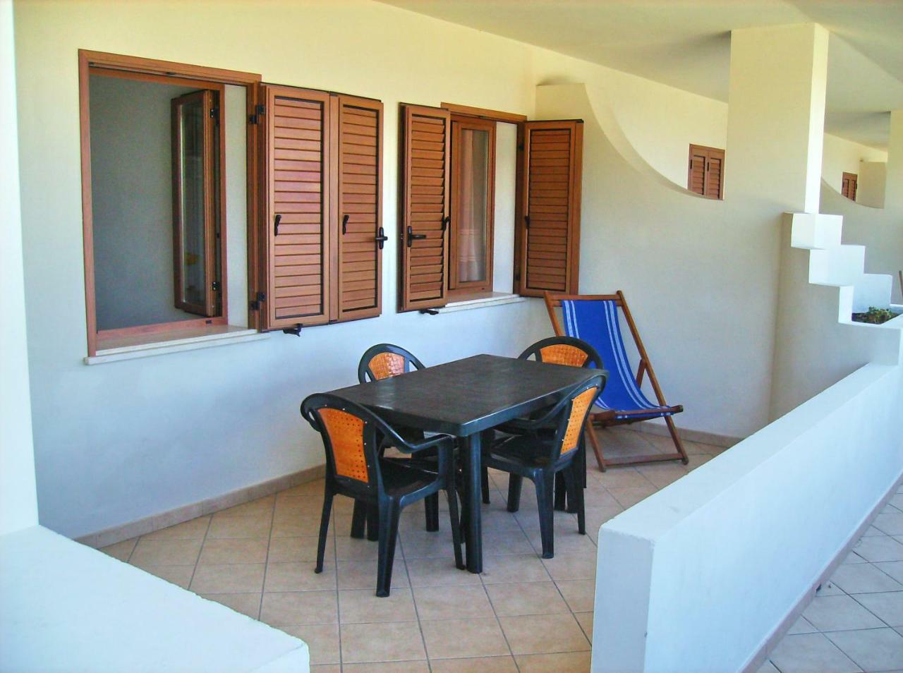 Residenza Marinella Aparthotel Zambrone Exterior foto