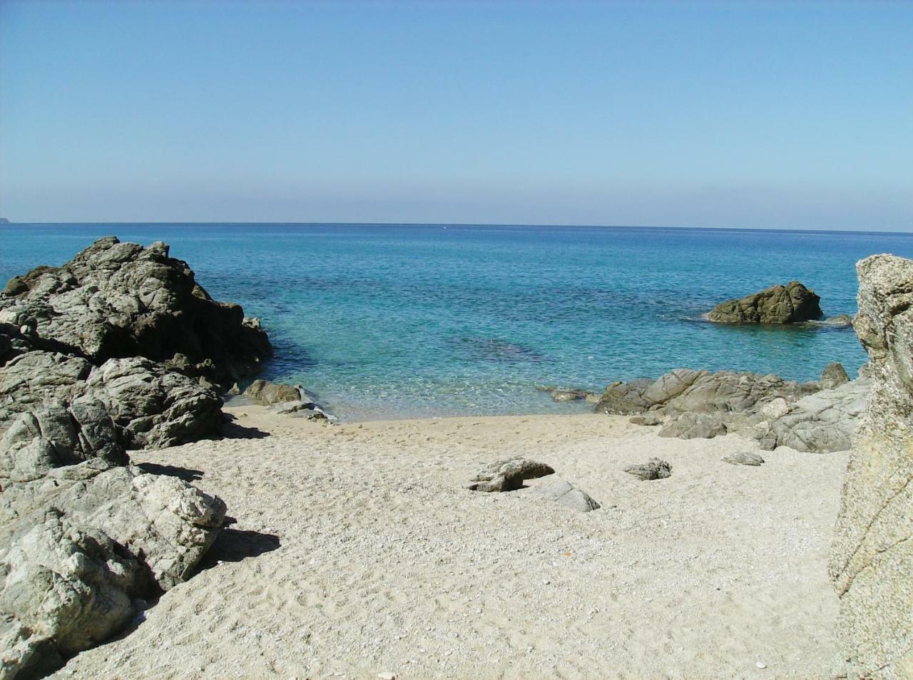 Residenza Marinella Aparthotel Zambrone Exterior foto