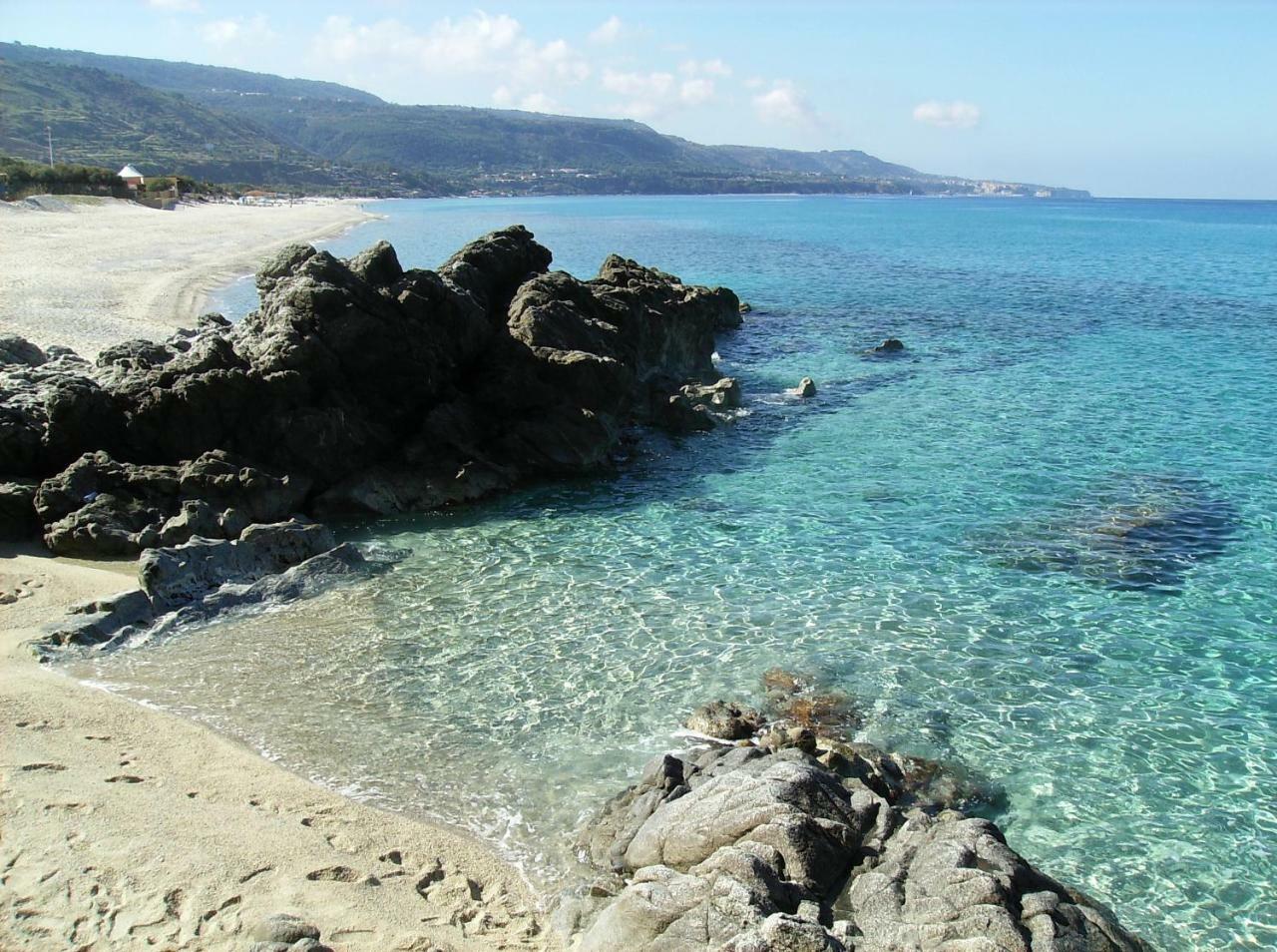 Residenza Marinella Aparthotel Zambrone Exterior foto
